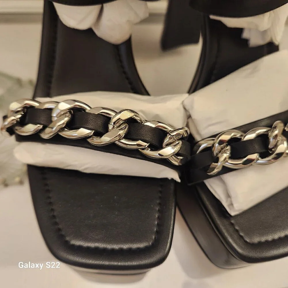 NWT Michael Kors Black Paola Chain Platform Black Leather 9.5. NIB - Picture 12 of 14